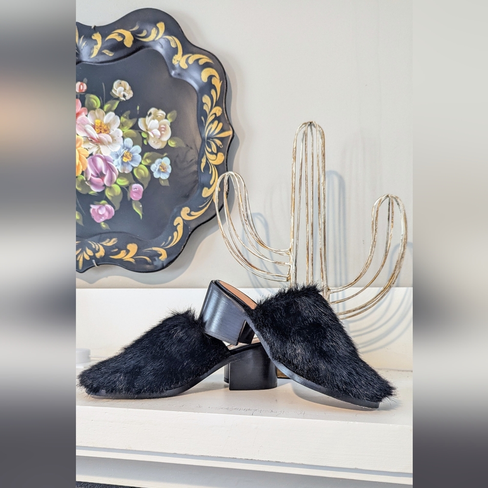 Robert Clergerie Tallia black fur hair mules 37.5 7 slip on slides heels $595